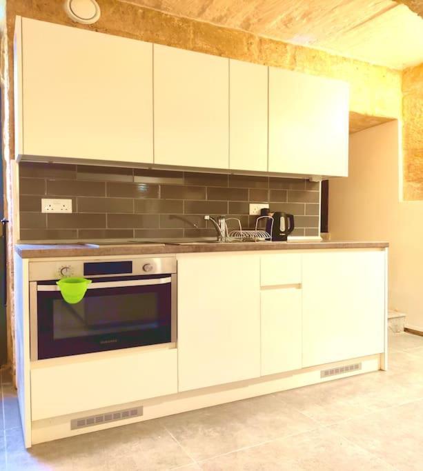 Ripple 23 Savynomad Harbour Residences Valeta Exterior foto